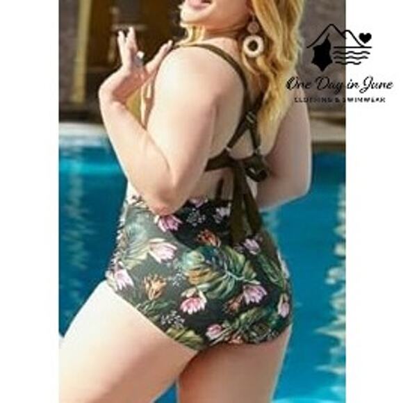 Hanna Nikole Plus Size High Waist Cross Front Bikini Swimsuit Size 12W - Picture 2 of 7